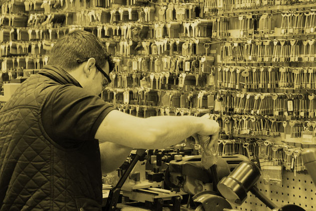 keys-classic-cutting